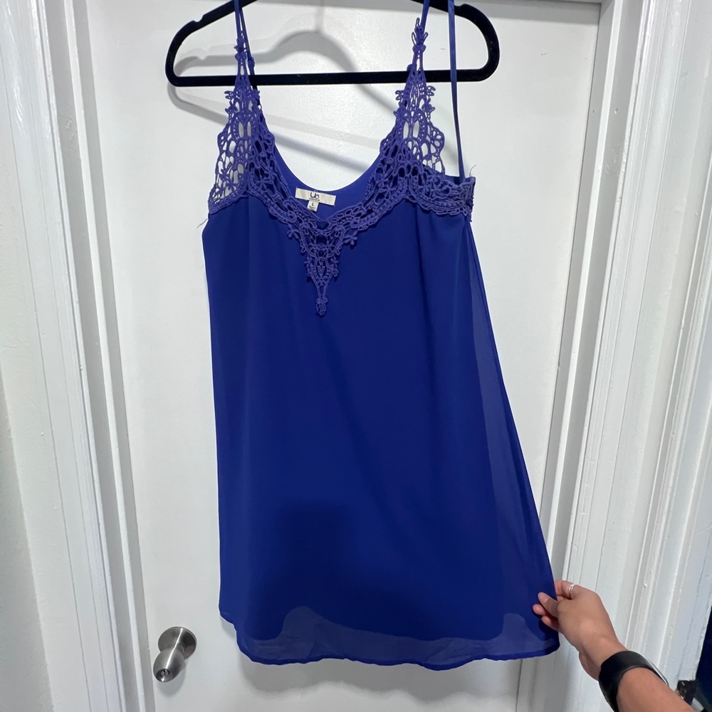 Elegant Blue Lace Trim Women's Top